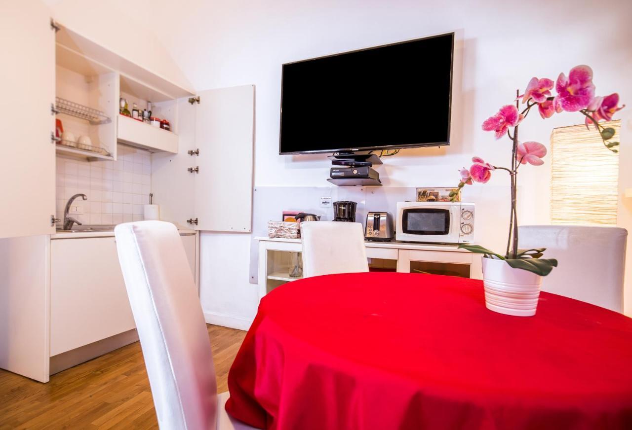 Smart Lodgings Plus Roma Exterior foto